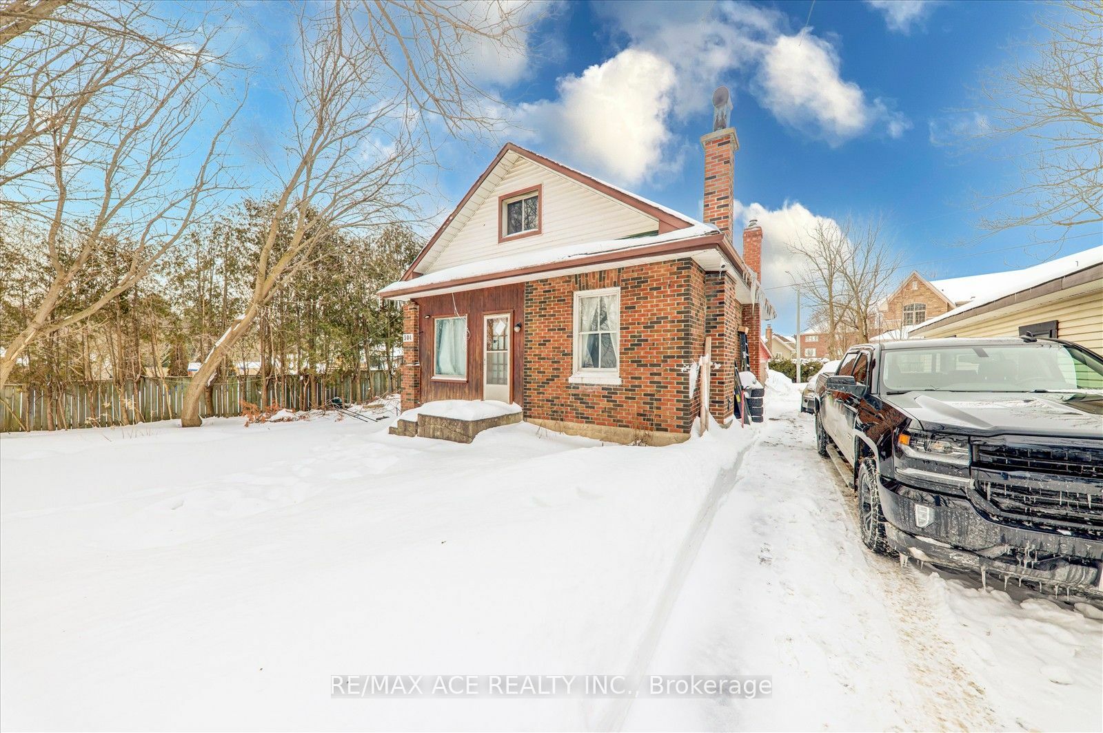 304 West Scugog Lane  Clarington ON L1C 3K2 photo