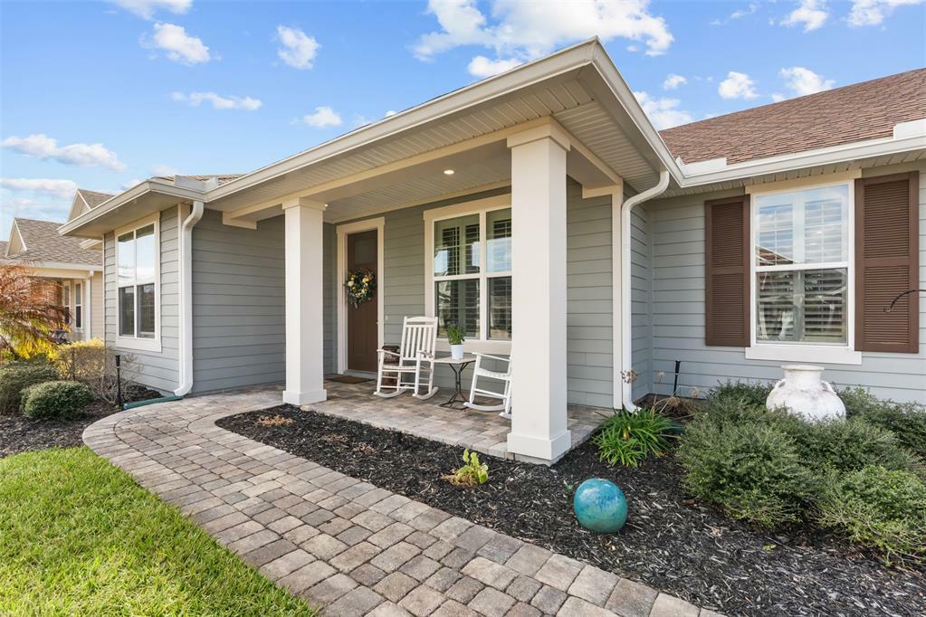Property Photo: 93322 Sandown Drive FL 32034