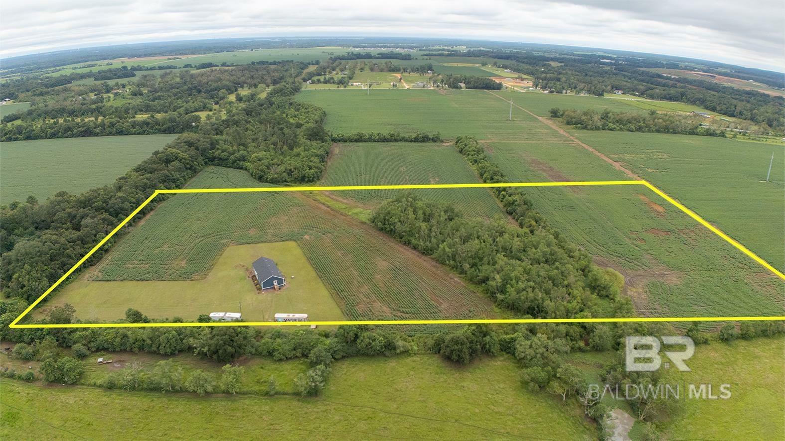 Property Photo: 16000 John Bauer Road AL 36580