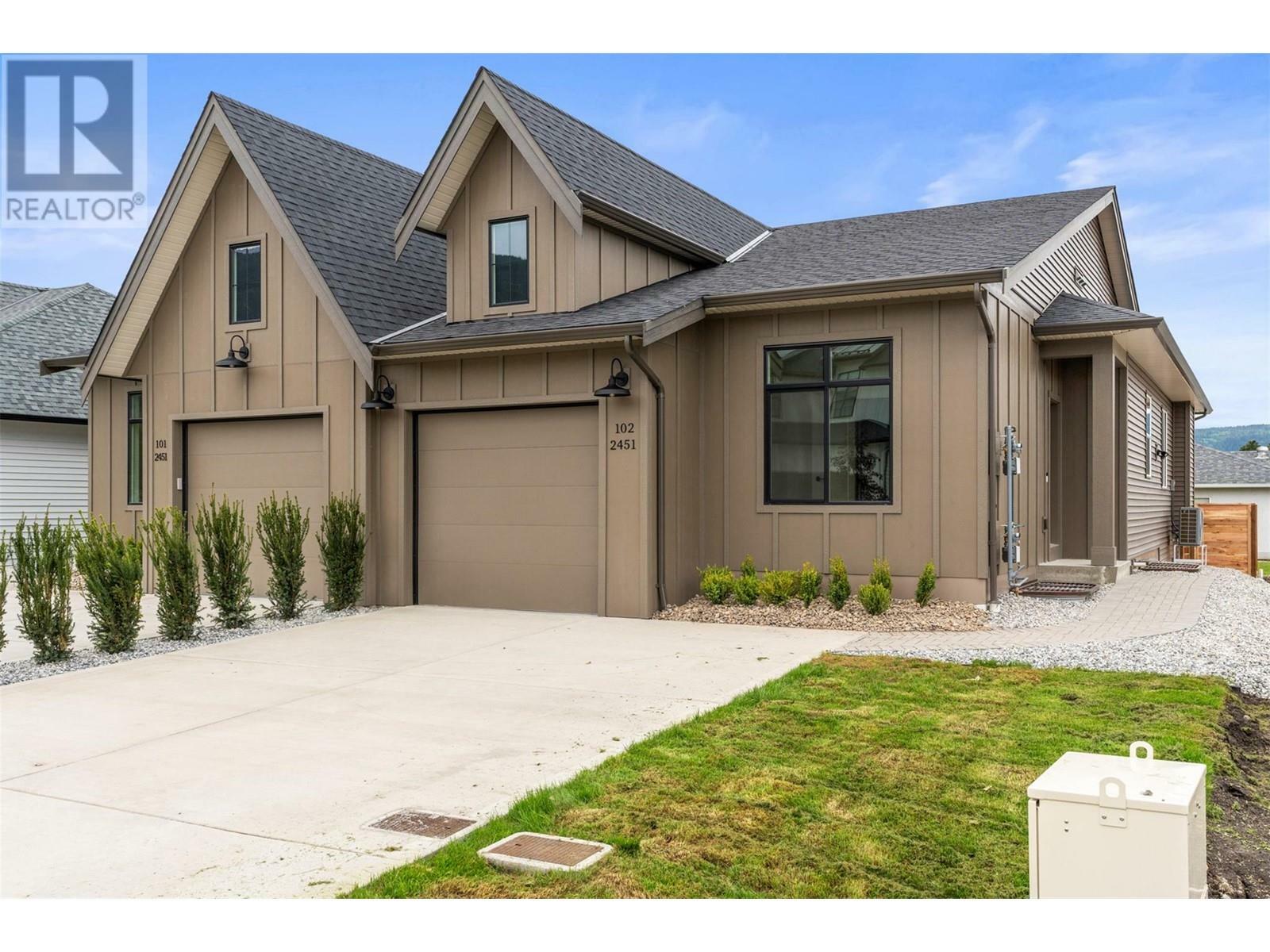 Photo de la propriété: 2451 Bradley Drive 102 BC V4Y 0Y4