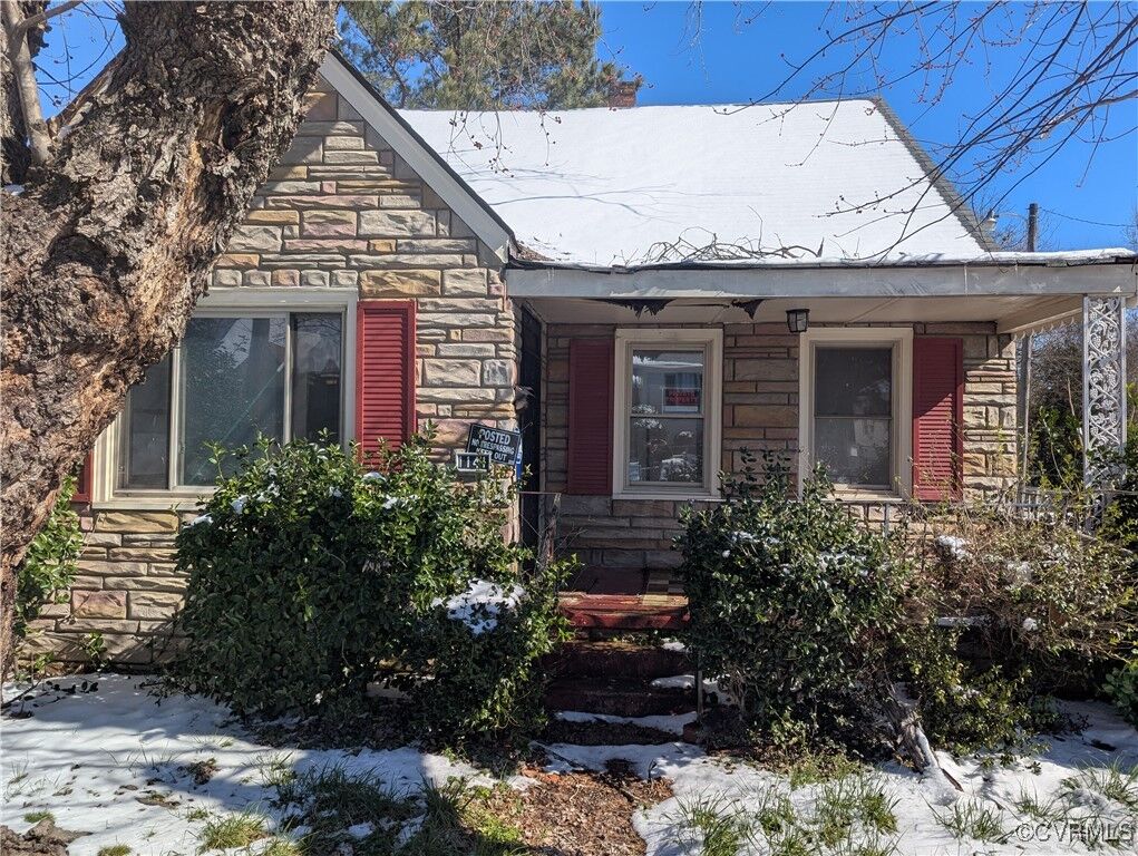 Property Photo: 1141 Arlington Street VA 23803