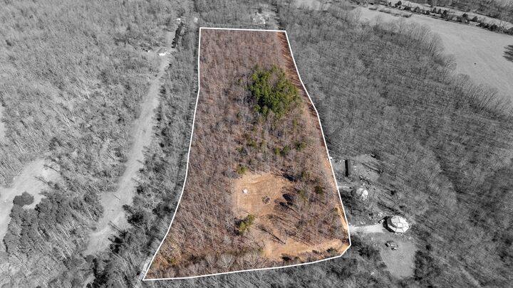 Property Photo: 34 Copperas Branch Rd TN 38468