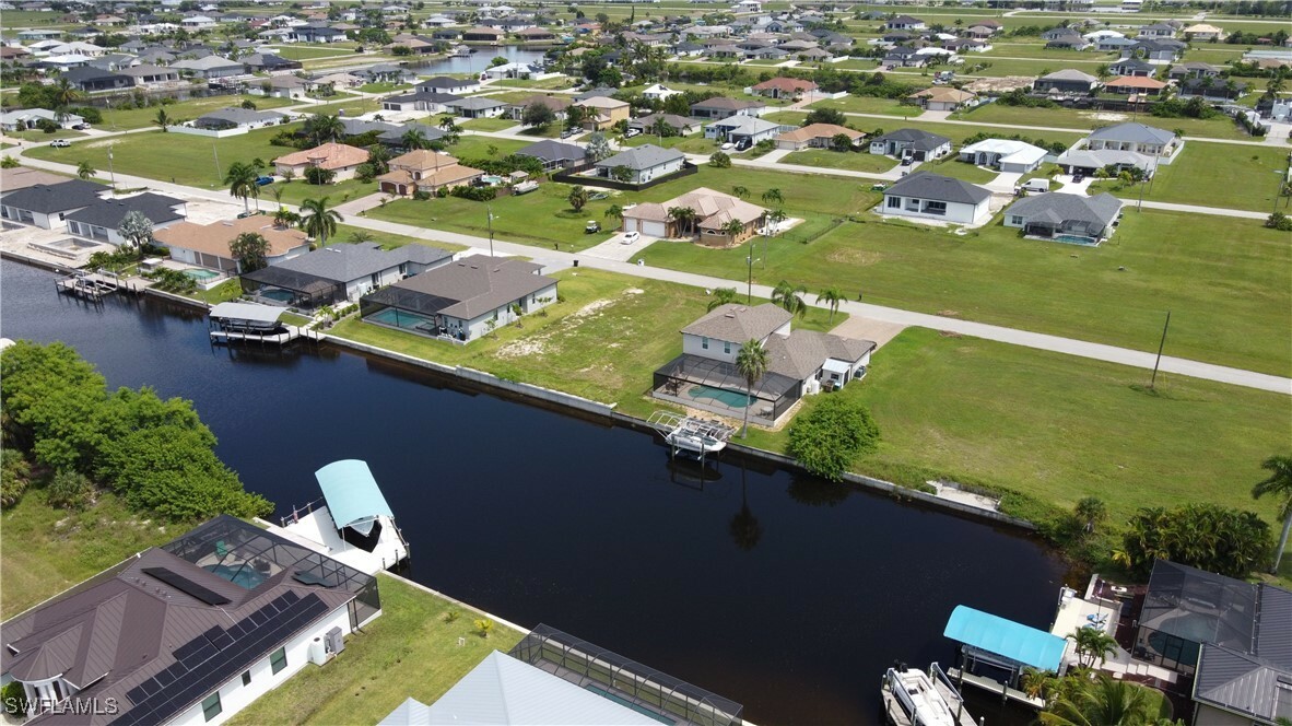 Property Photo:  1206 NW 36th Avenue  FL 33993 