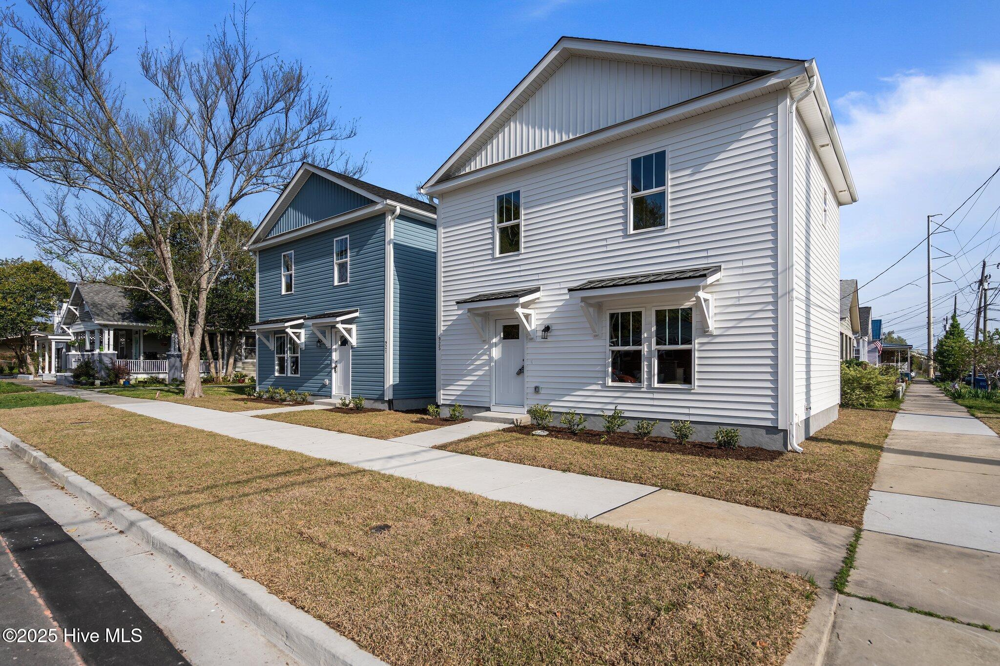 Property Photo: 925 Campbell Street NC 28401