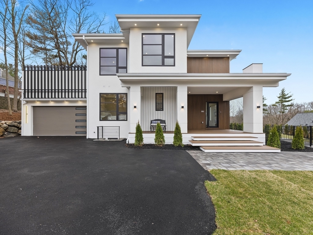 Property Photo:  225 Walnut St  MA 01906 
