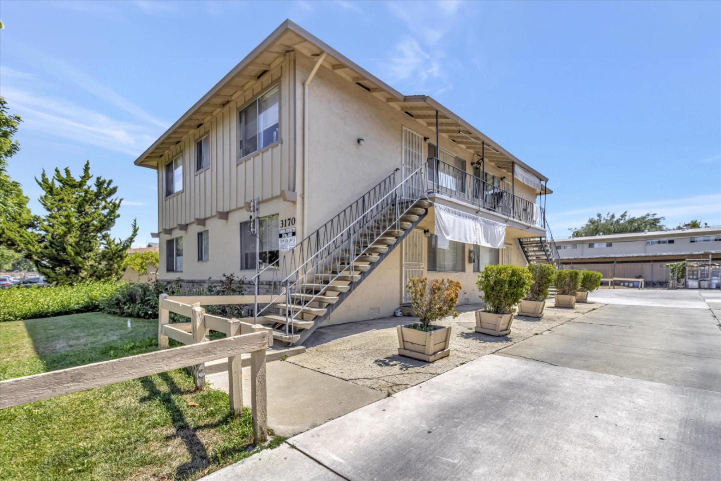 Property Photo: 3170 Williamsburg Drive CA 95117
