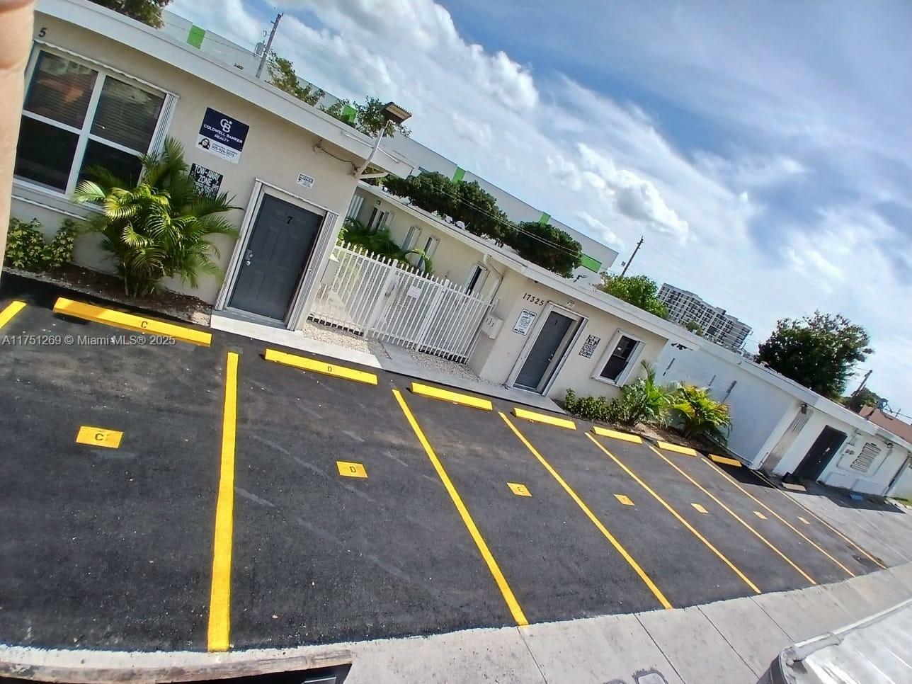 Property Photo:  17325 Homestead Ave 4  FL 33157 