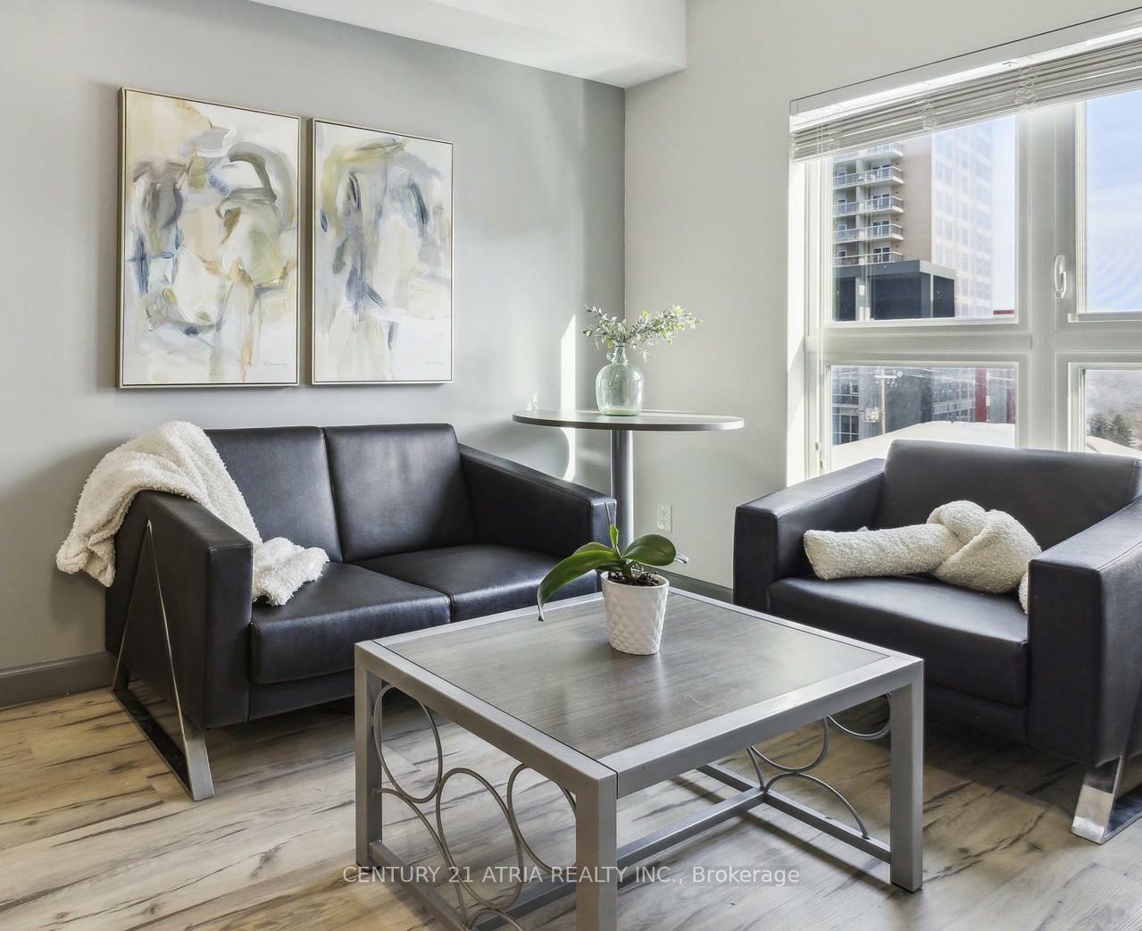 Property Photo: 258A Sunview Street 1615 ON N2L 0H6