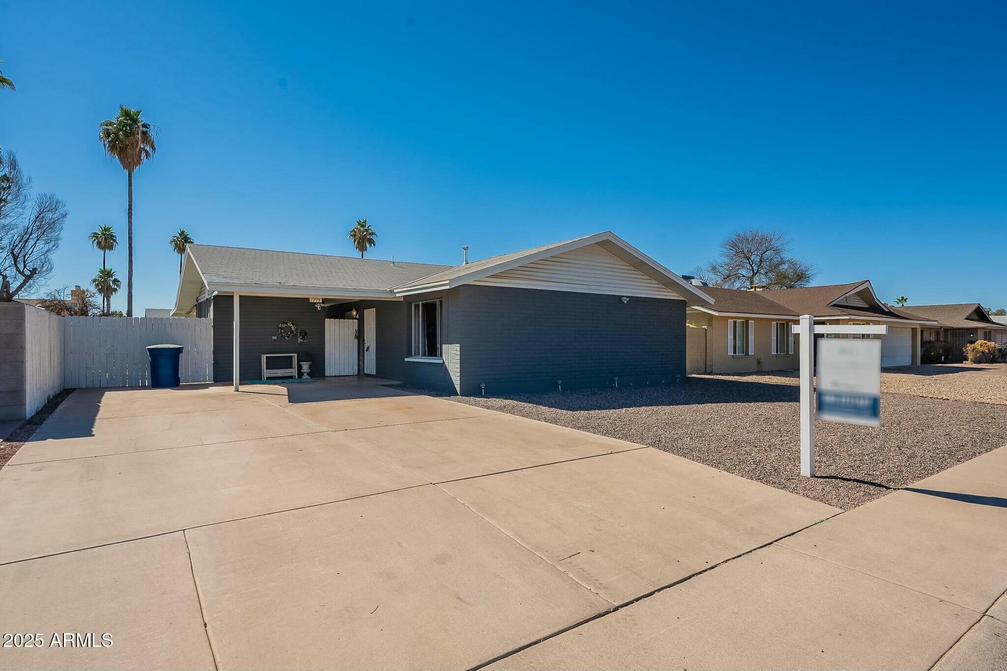 Property Photo: 1715 E El Parque Drive AZ 85282