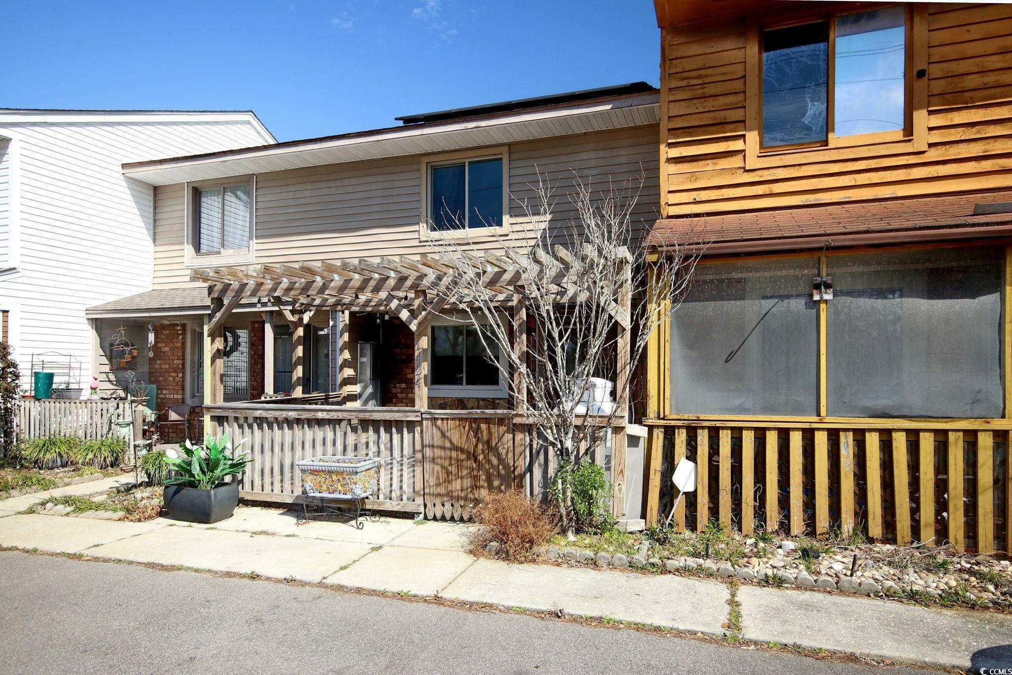 Property Photo:  1424 Glenns Bay Rd. 1424  SC 29575 