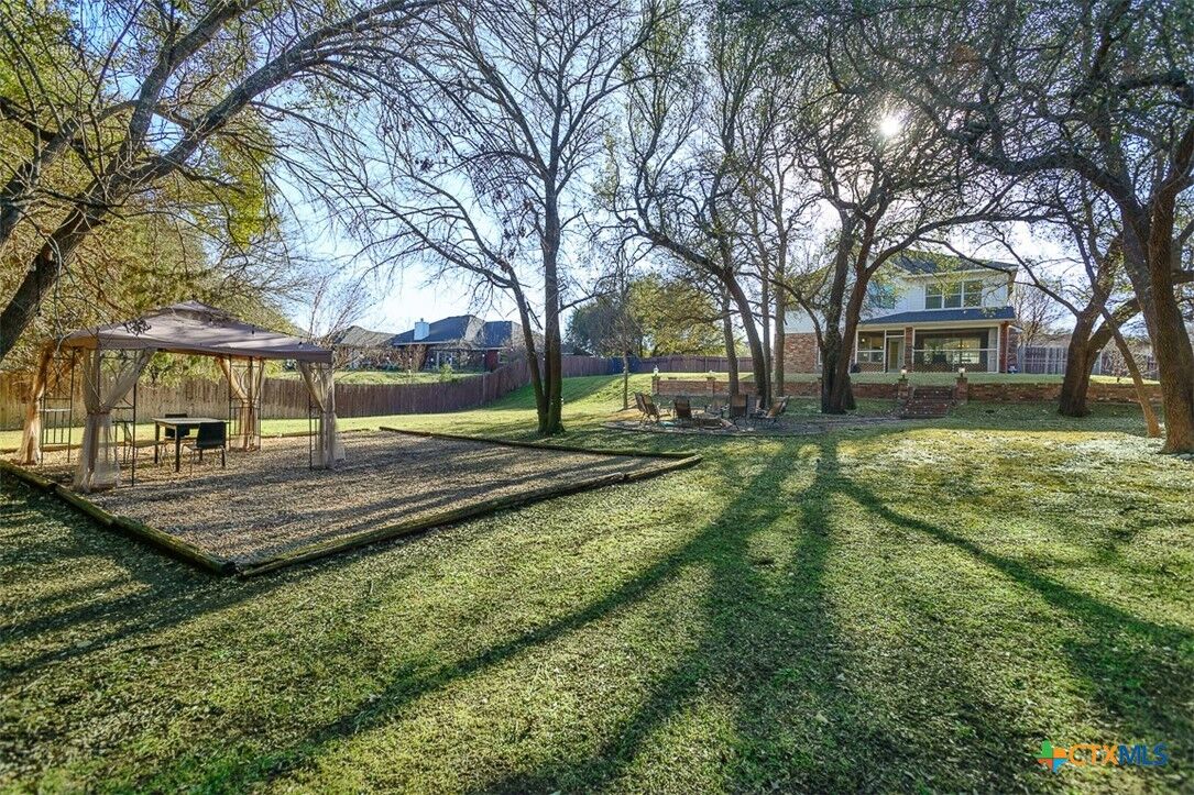Property Photo:  3938 Bella Vista Loop  TX 76548 