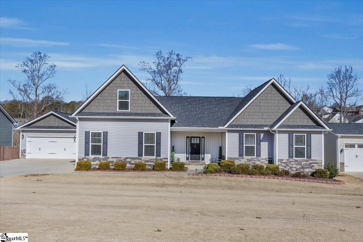 Property Photo:  12 Judge Looper Court  SC 29690 