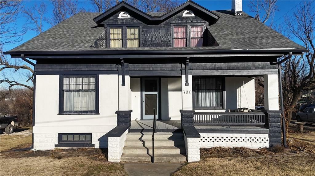 Property Photo: 300 N Monroe Street MO 64473