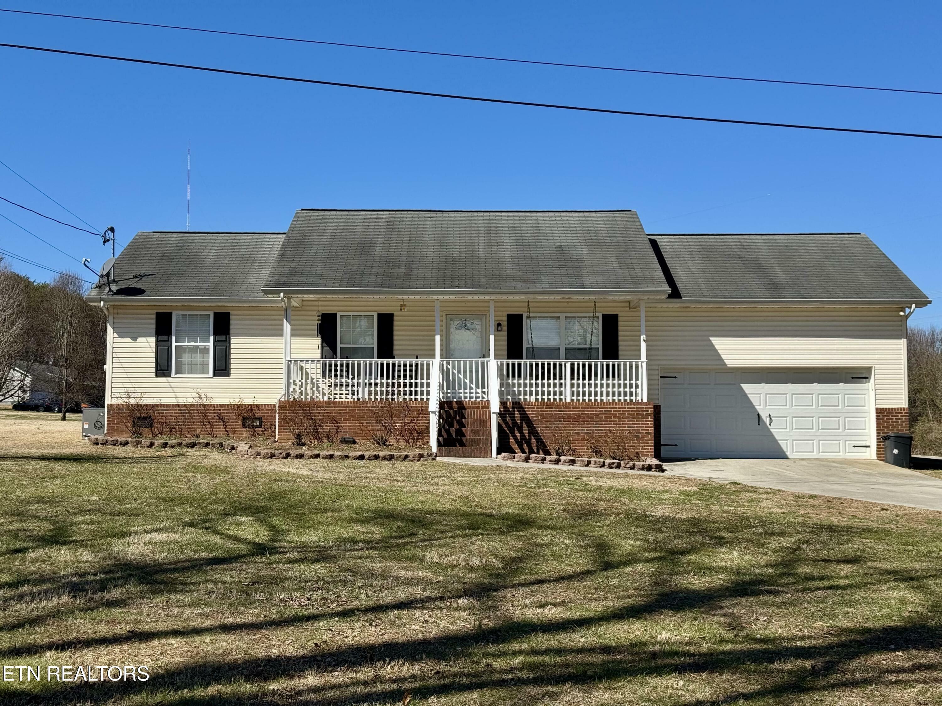 Property Photo:  676 Stout Town Rd  TN 37709 