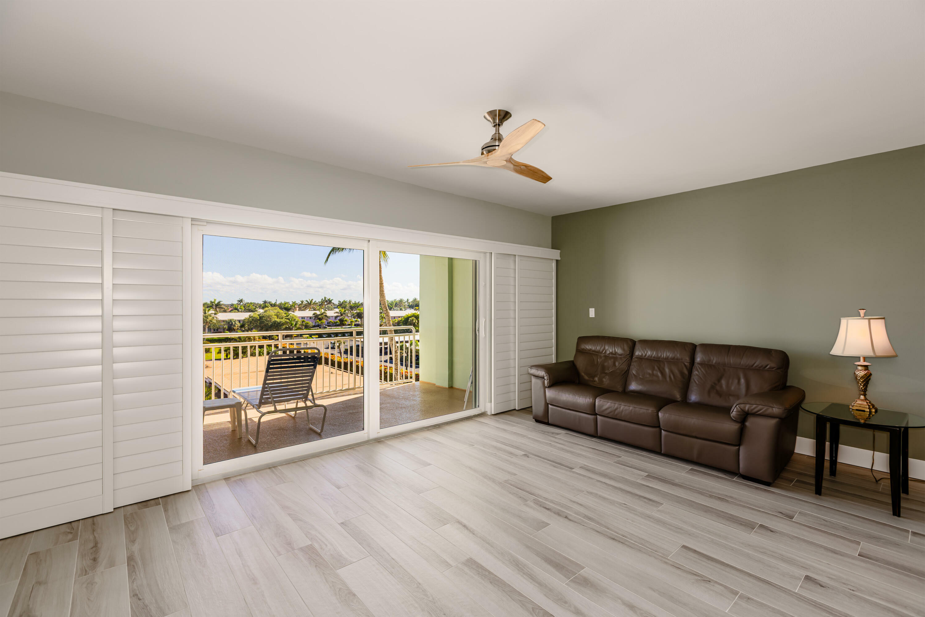 Property Photo: 500 Saturn Court 48 FL 34145