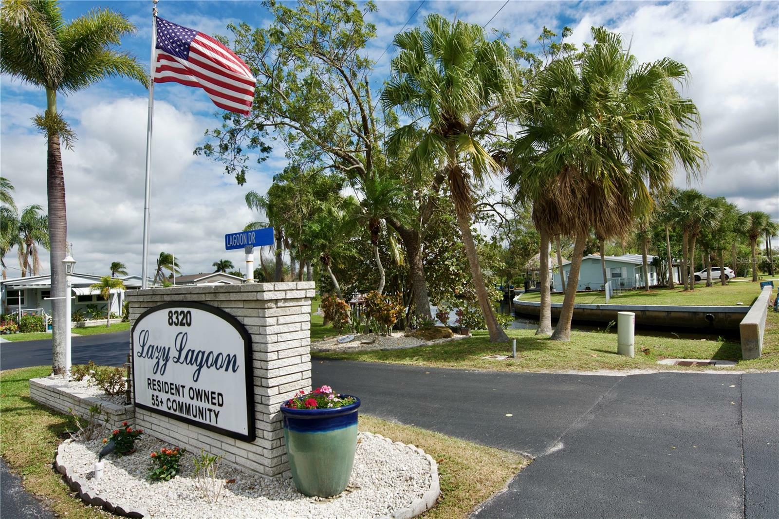 Property Photo: 8320 Riverside Drive 103 FL 33982