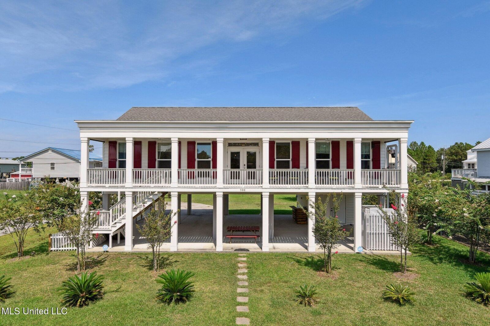 Property Photo:  500 Fell Street  MS 39576 