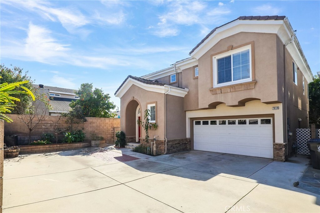 Property Photo: 7814 Orchid Drive CA 92648