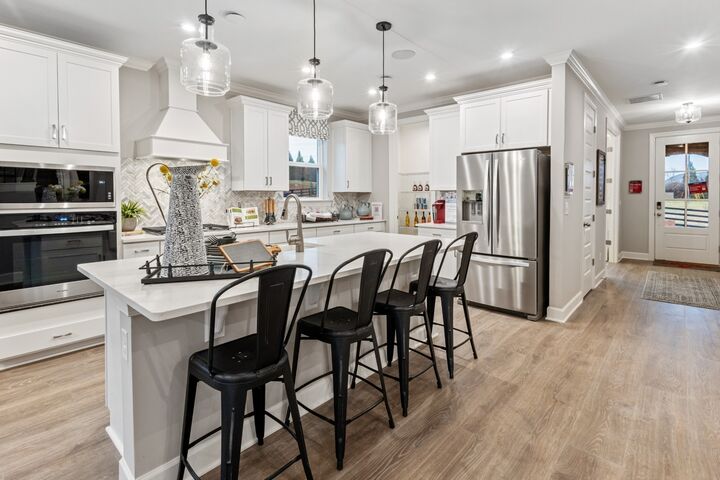Property Photo:  1077 Sycamore Estates  TN 37211 