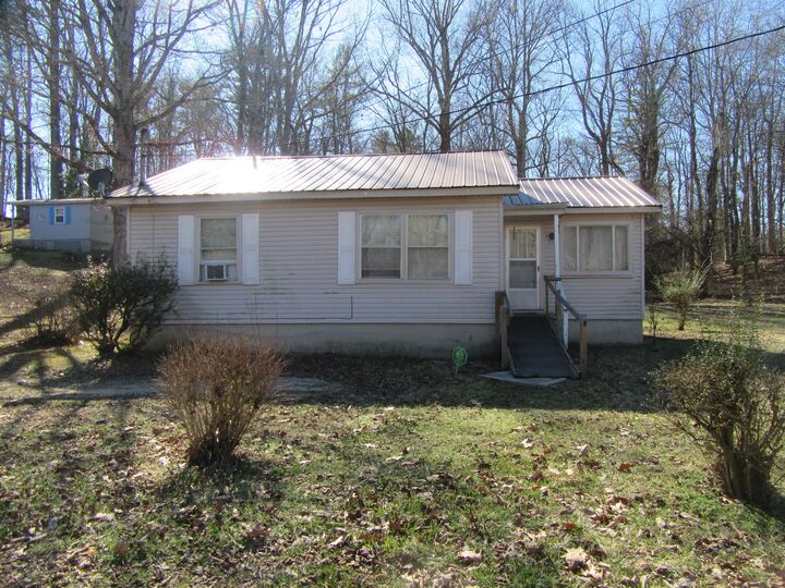 Property Photo:  164 Willie Six Rd  TN 37375 