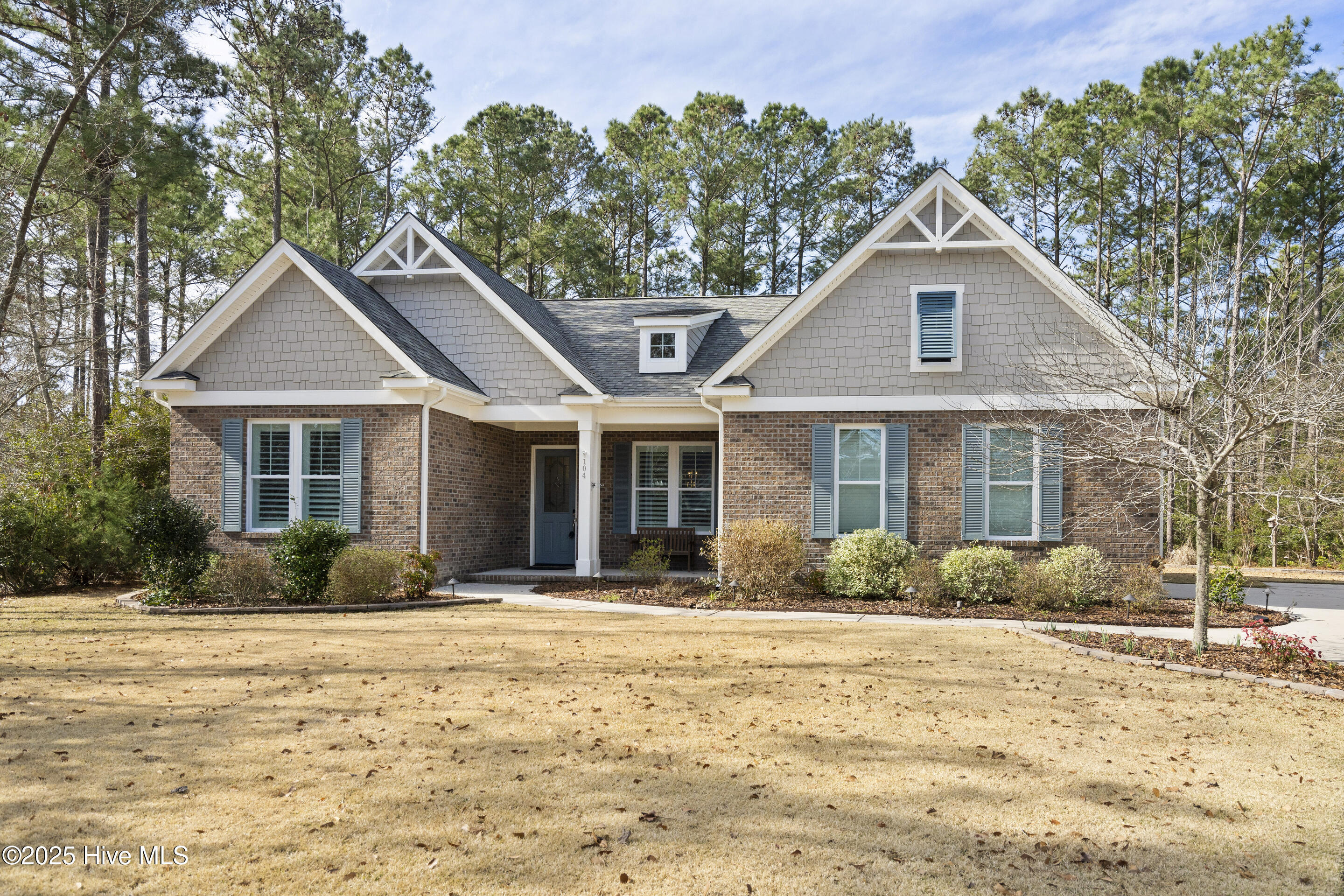Property Photo: 104 Fishermans Cove NC 28460