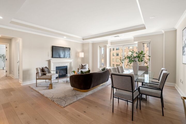 Property Photo:  100 Belvidere St 7D  MA 02199 
