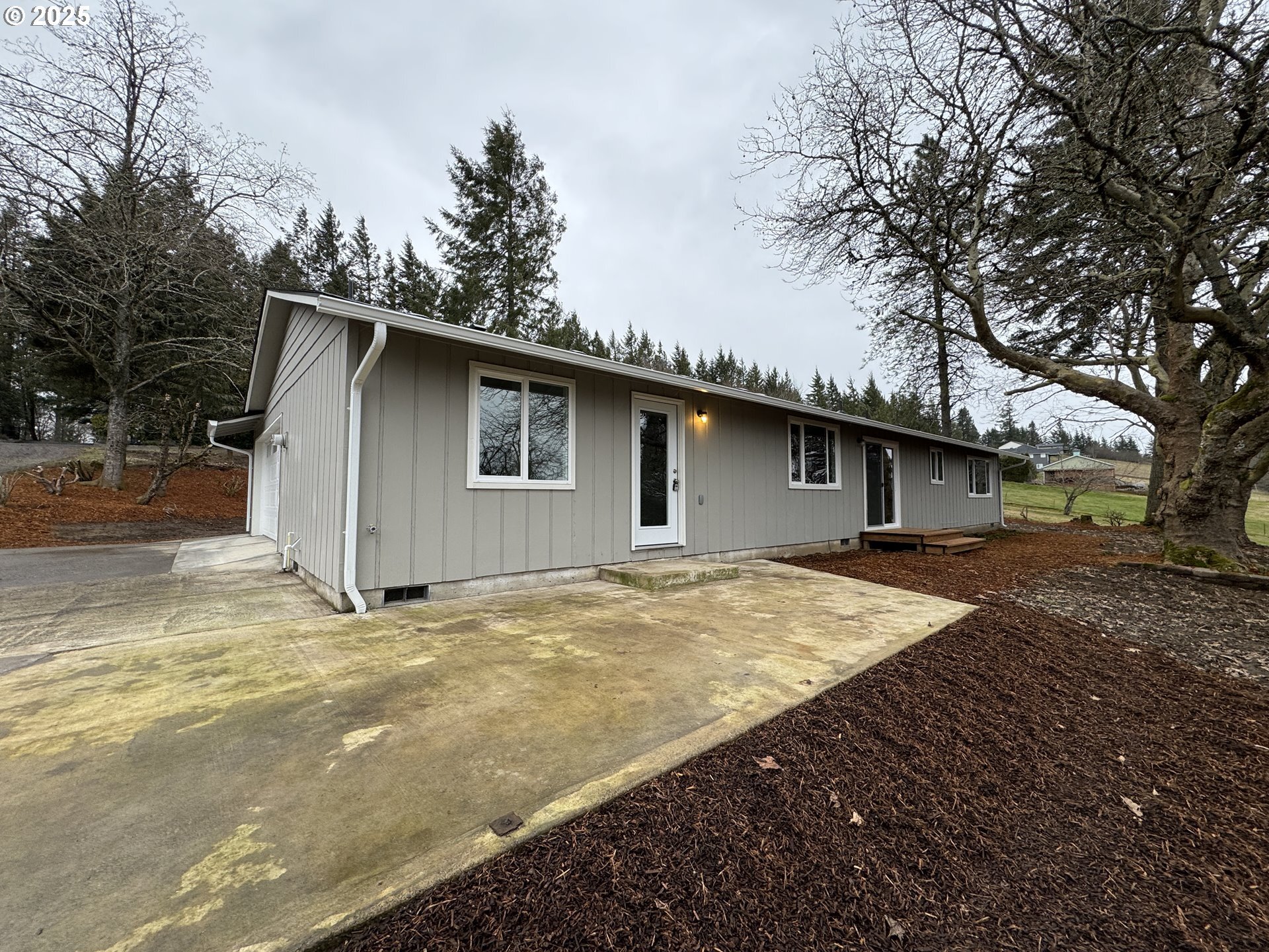 Property Photo: 2435 Mount Pleasant Rd WA 98626