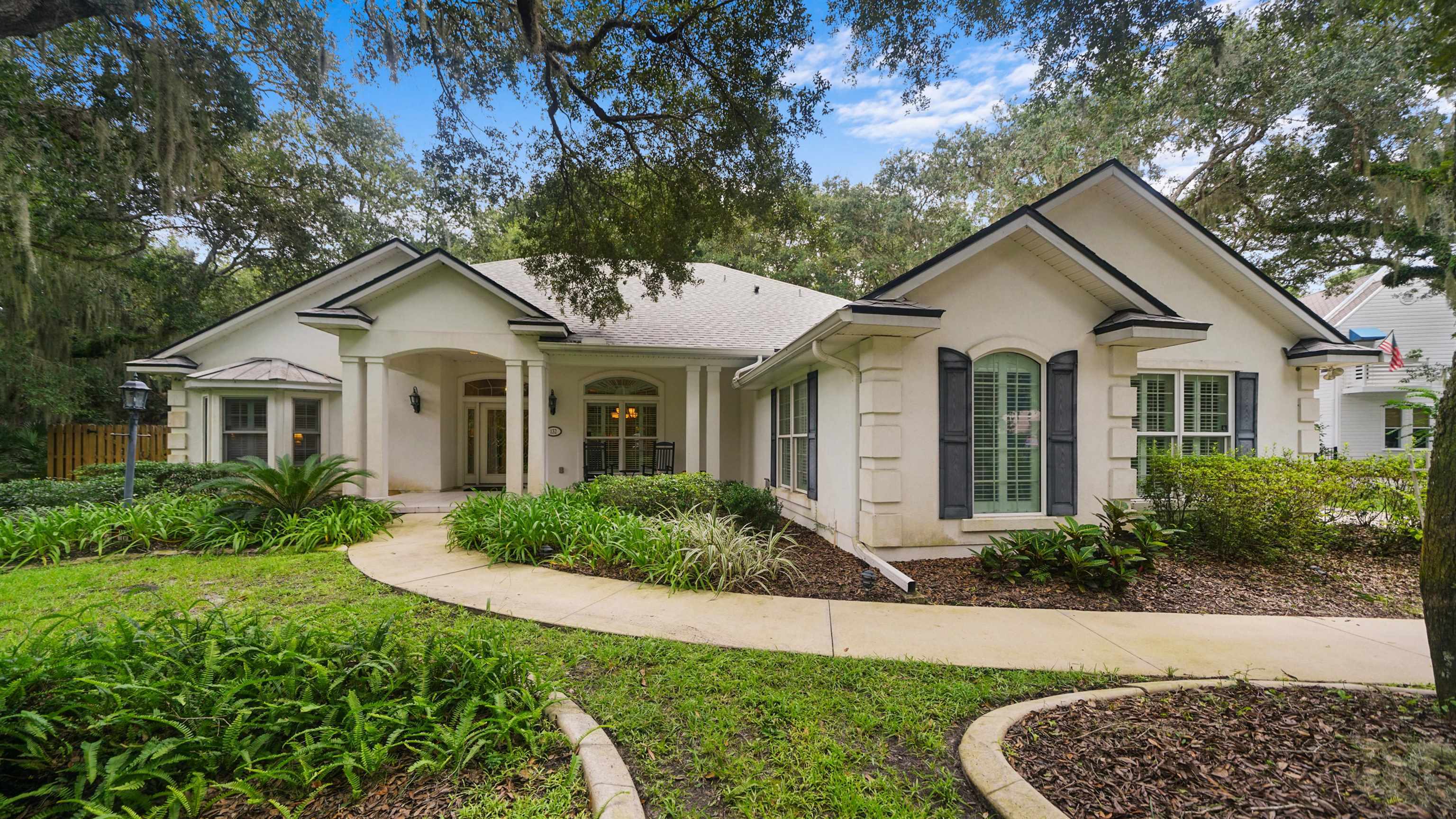 Property Photo: 132 Island Hammock Way FL 32080
