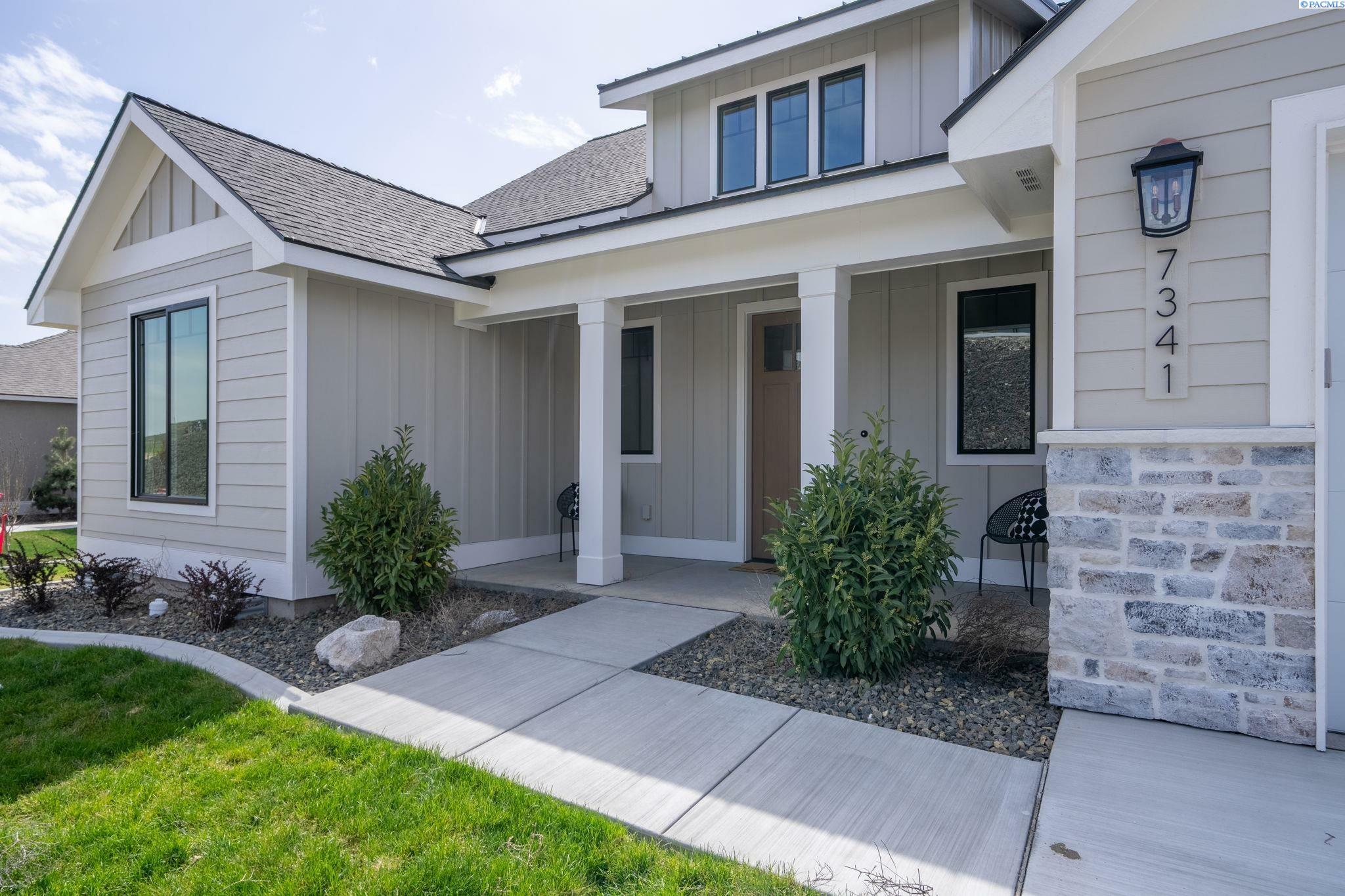Property Photo: 7341 W 23rd Ave. WA 99338