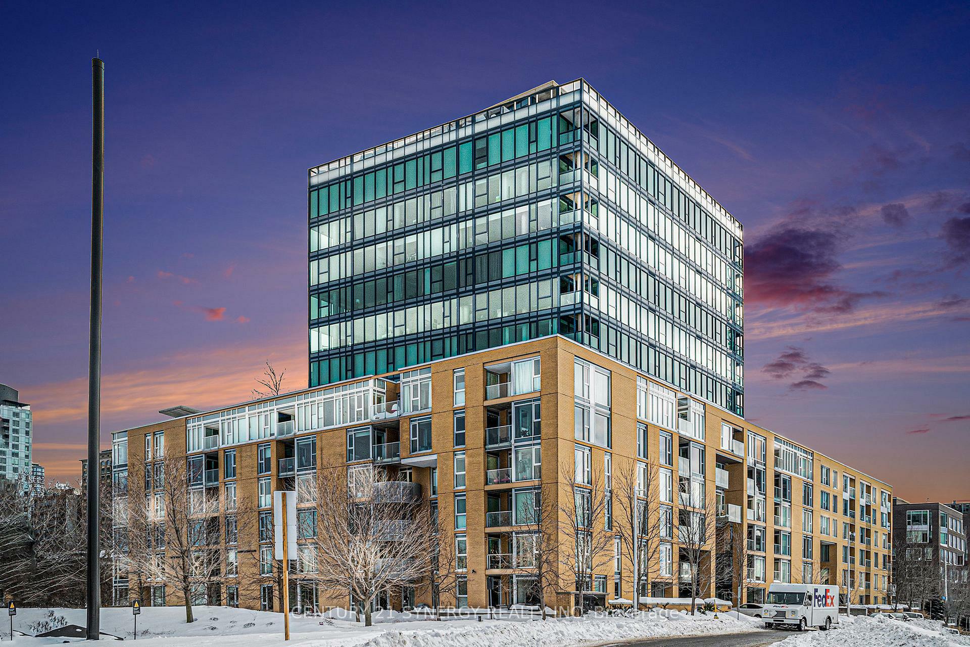 Property Photo: 250 Lett Street 906 ON K1R 0A8