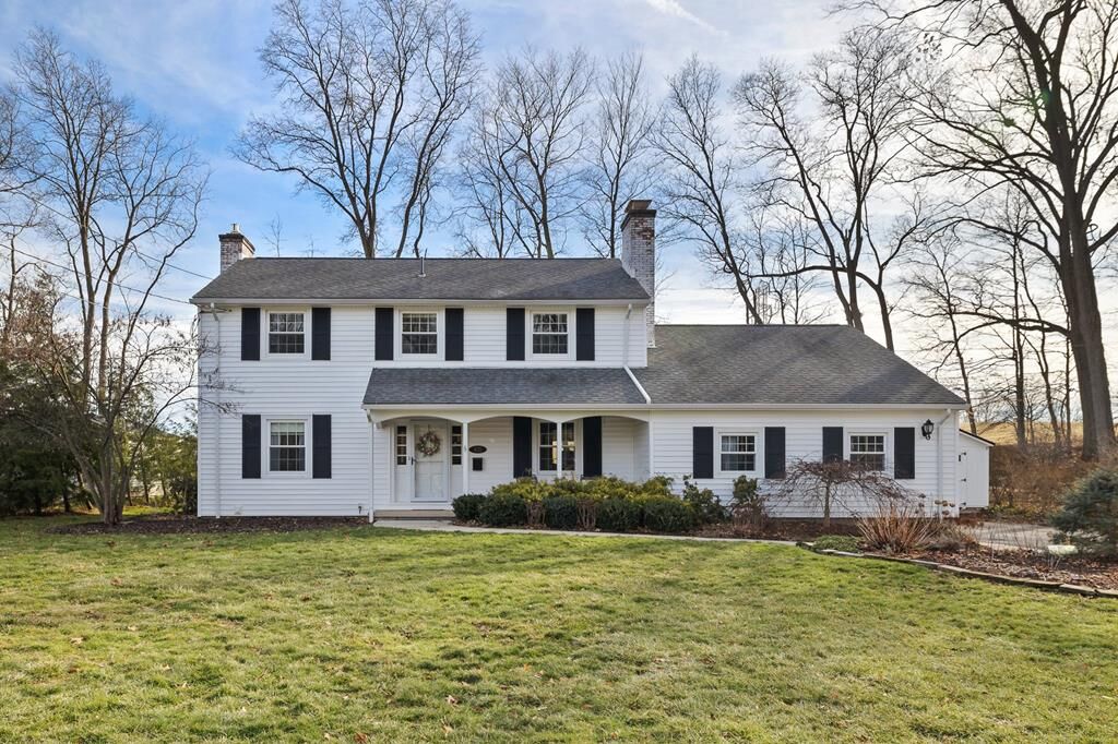 Property Photo: 435 S Countryside Dr OH 44805