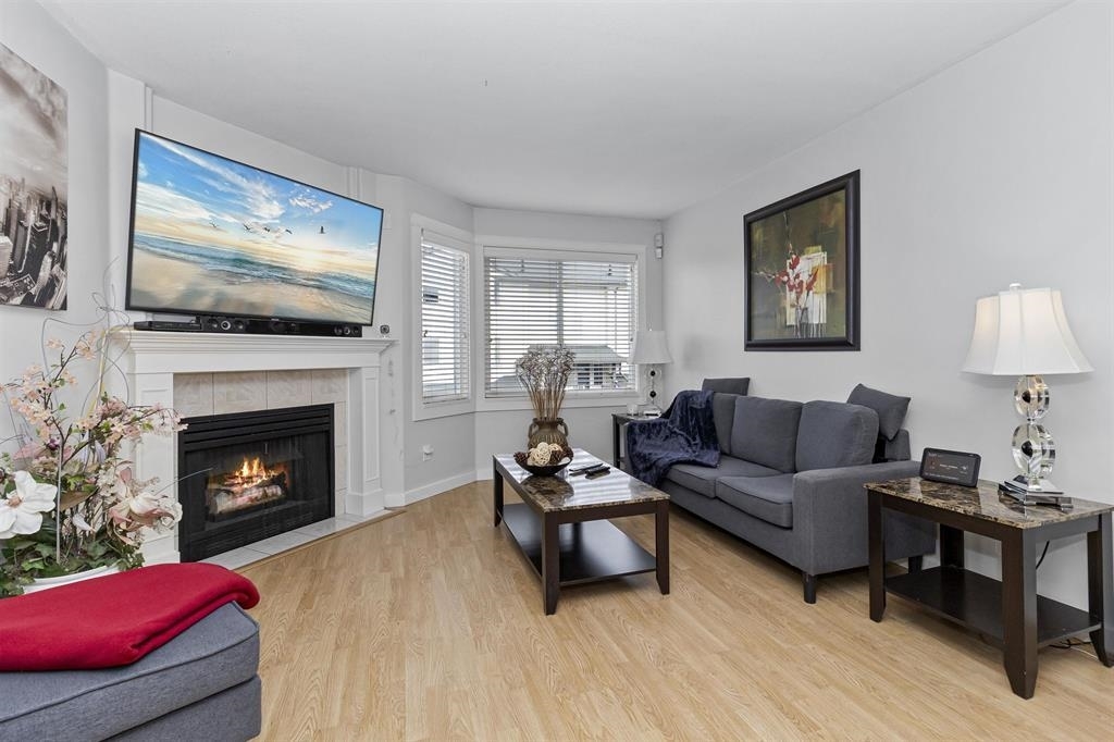 Property Photo: 45296 Watson Road 24 BC V2R 3J4
