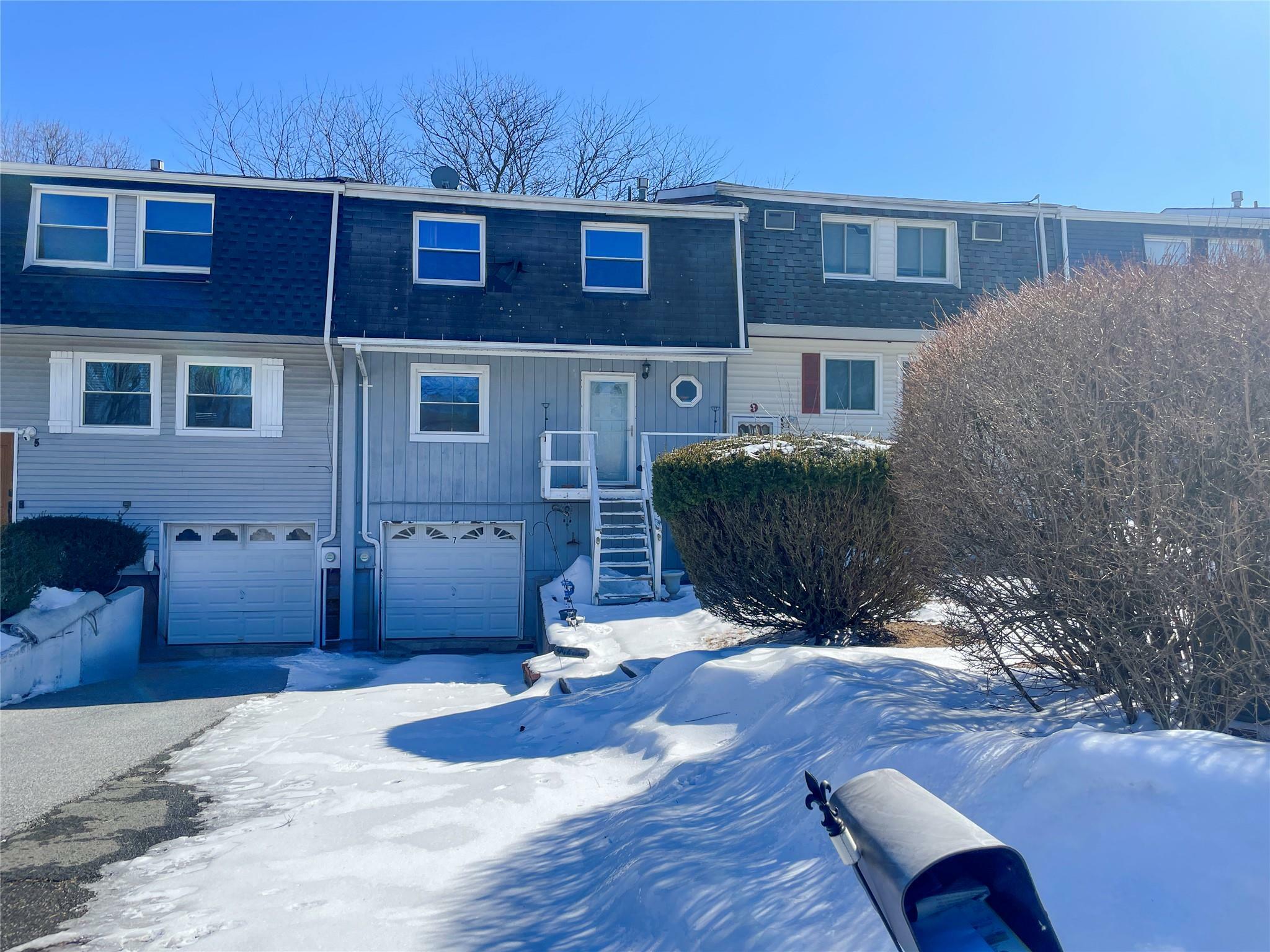 7 Old Anvil Lane  Middletown NY 10940 photo