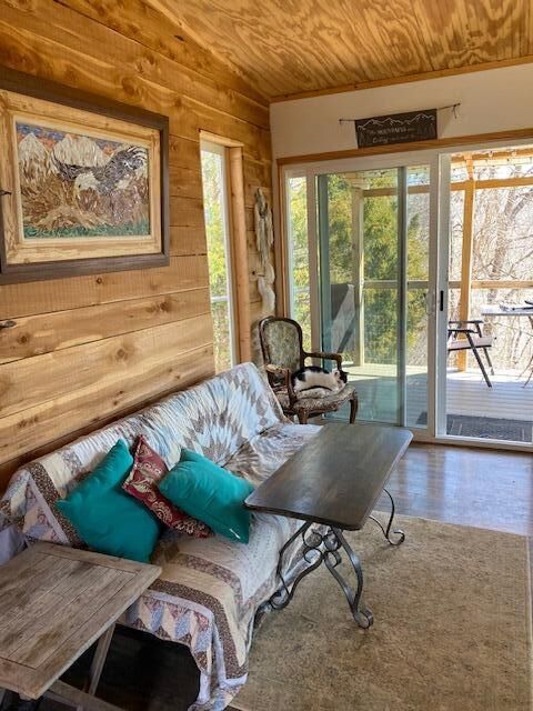Property Photo:  1563 Raven Hill Road  TN 37879 