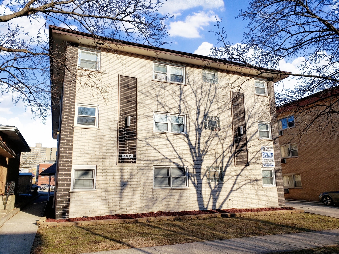 Property Photo:  142 Elgin Avenue 2D  IL 60130 