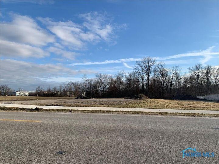 Property Photo:  575 Cleveland Avenue  OH 43512 