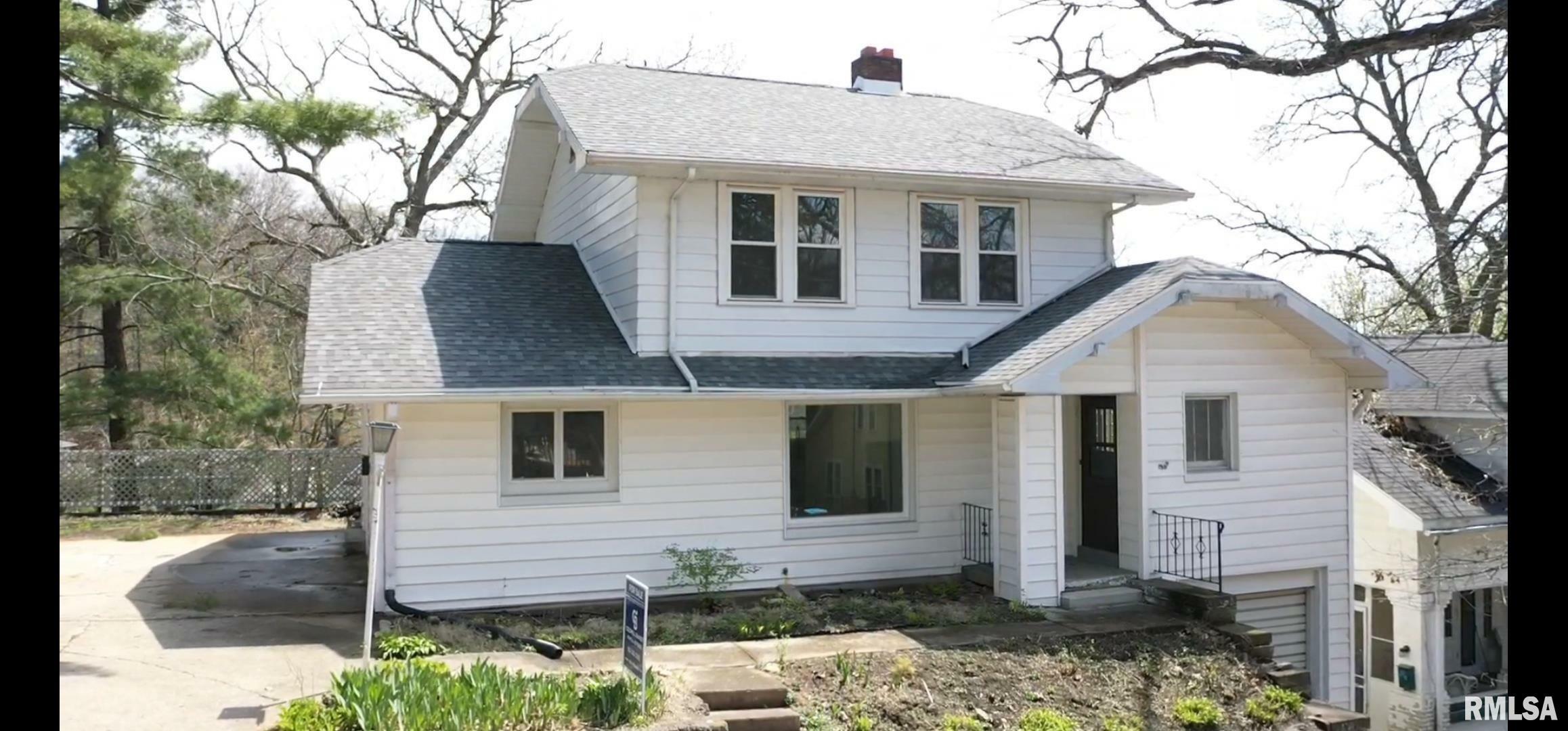 Property Photo: 114 Dewhurst Street IL 61074