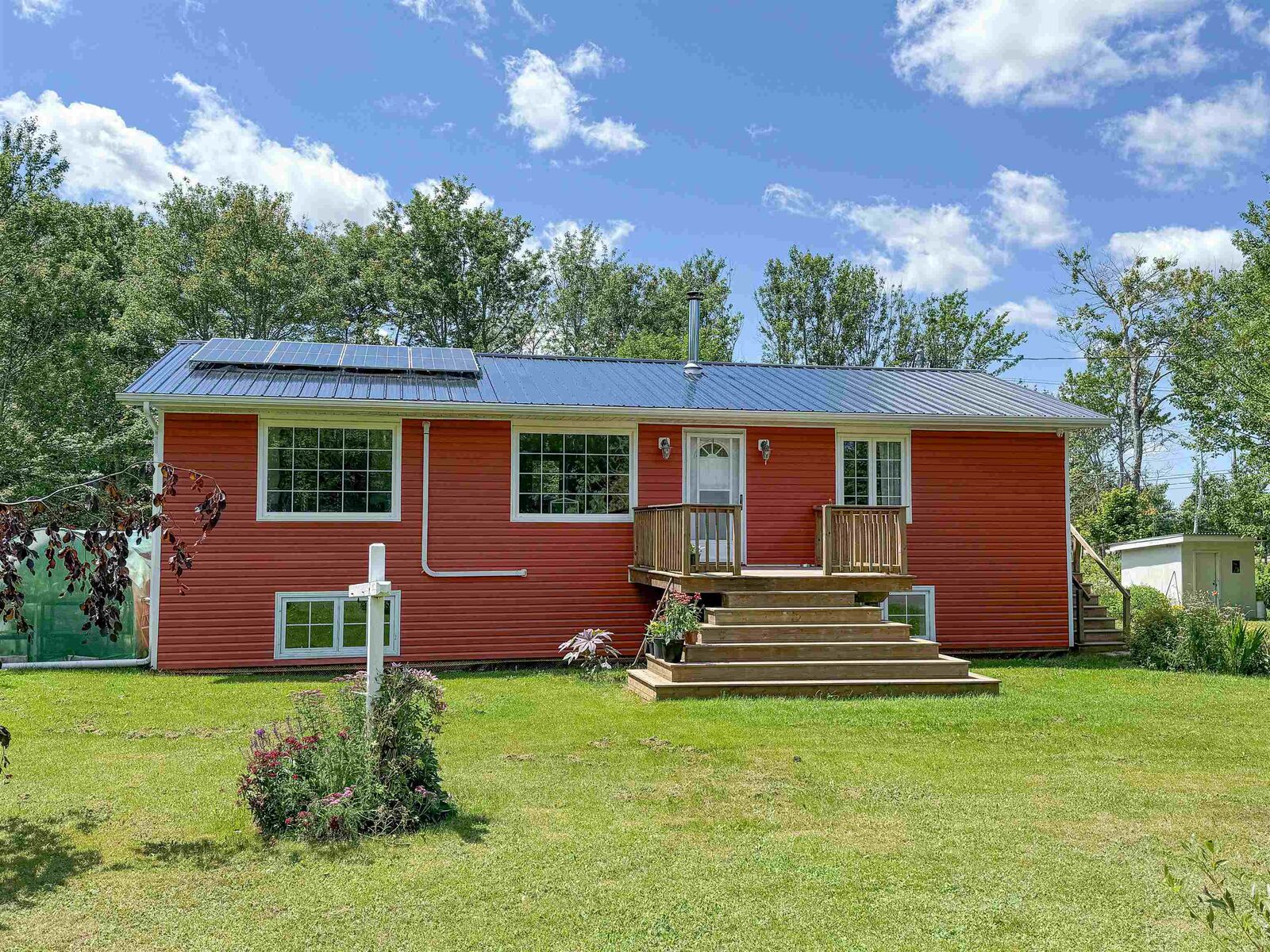 Property Photo: 9611 St. Peters Road PE C0A 1T0