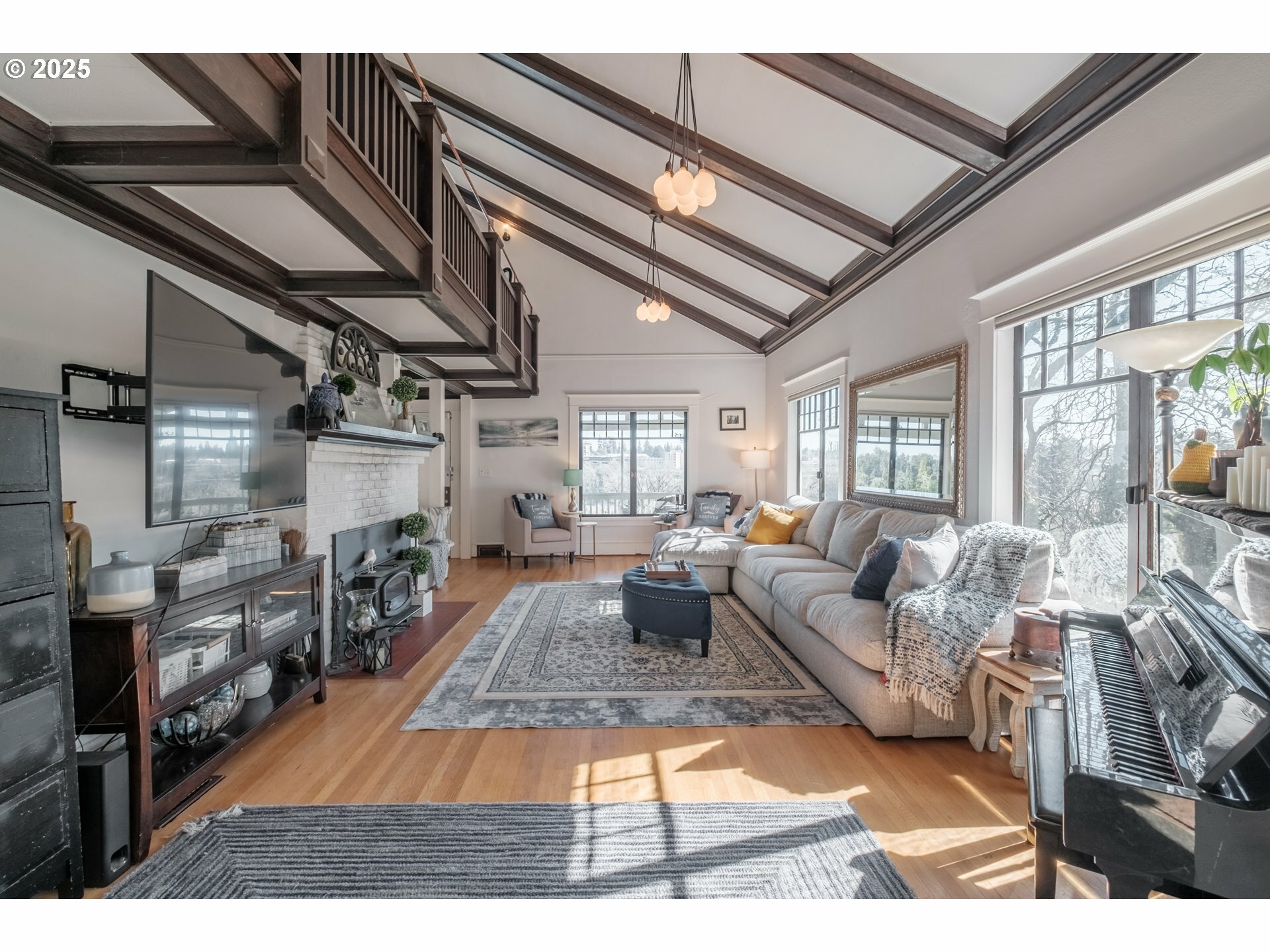 Property Photo: 13060 SW Elk Rock Rd OR 97034