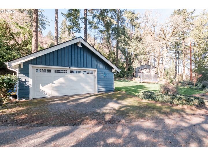 Property Photo:  13060 SW Elk Rock Rd  OR 97034 