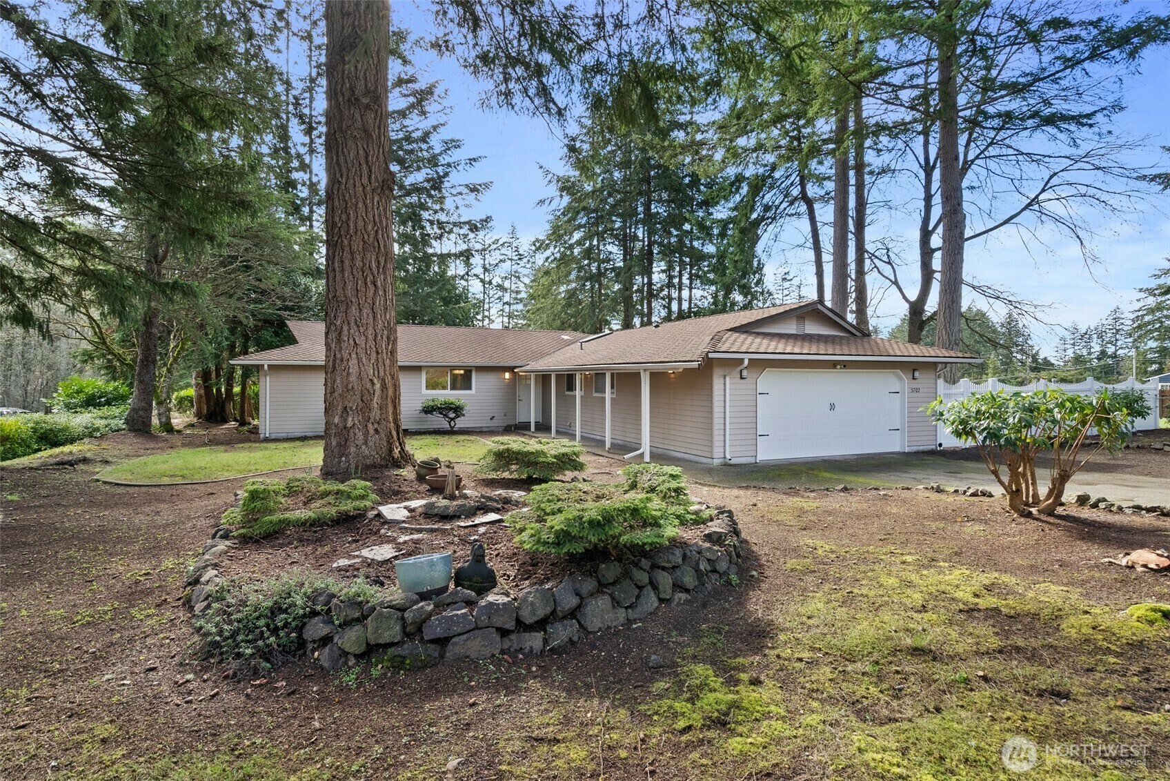 Property Photo:  3702  50th Street Ct  WA 98335 