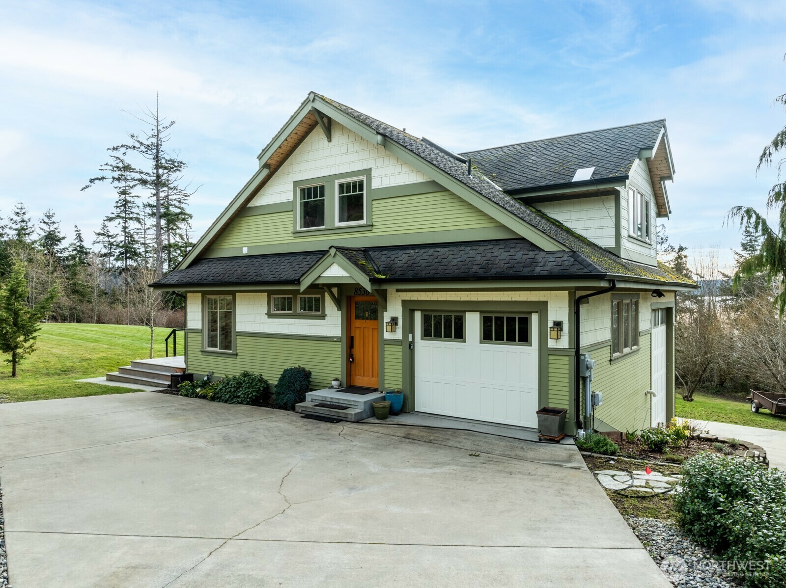 Property Photo: 8536 Turners Bay Place WA 98221