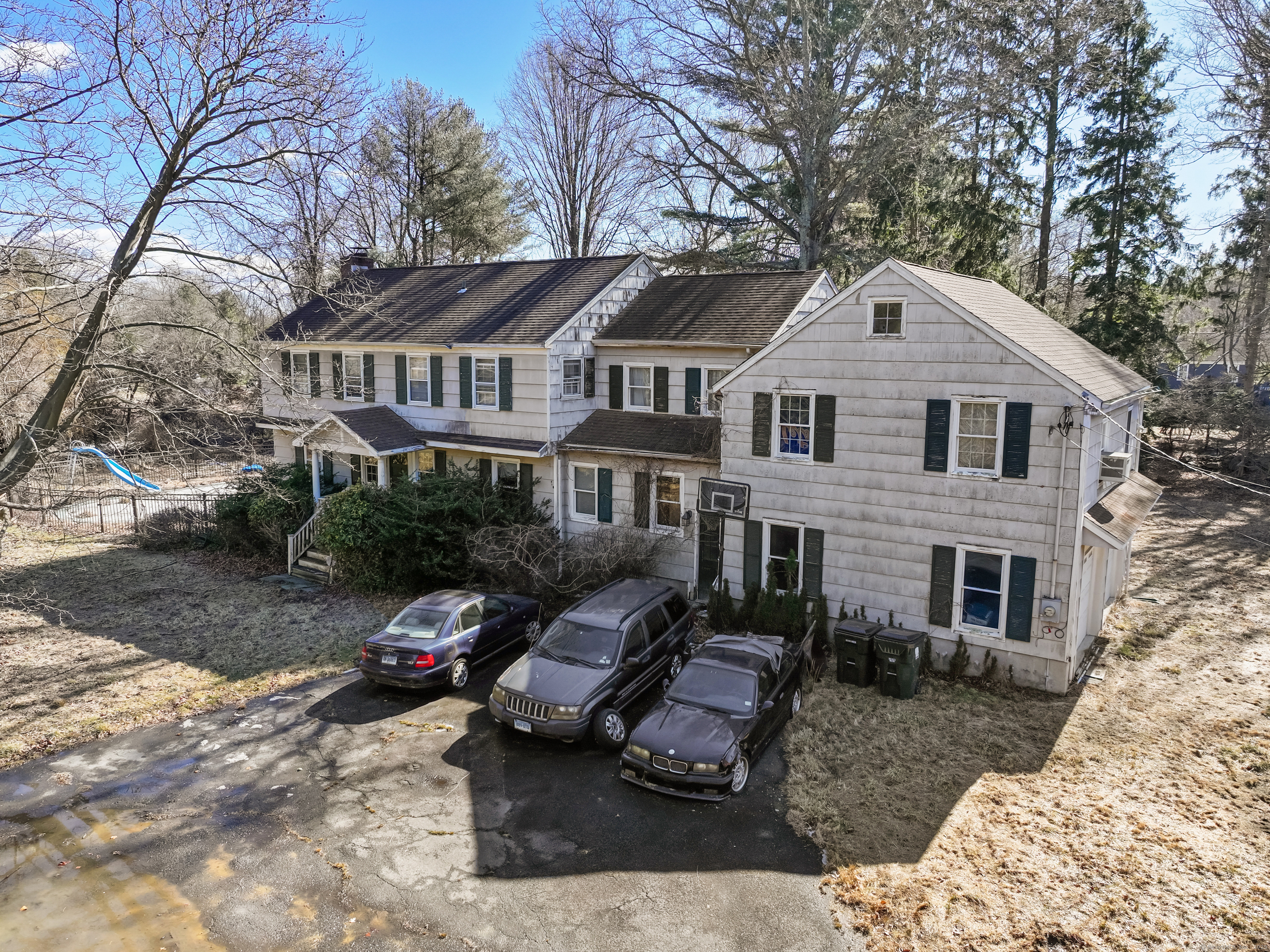 Property Photo:  82 Hillside Road  CT 06824 