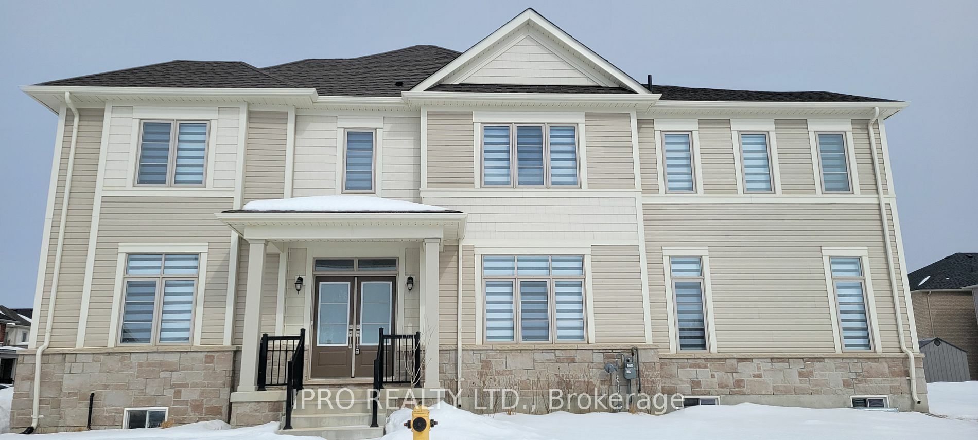 Property Photo:  90 Spicer St  ON N1M 0H7 