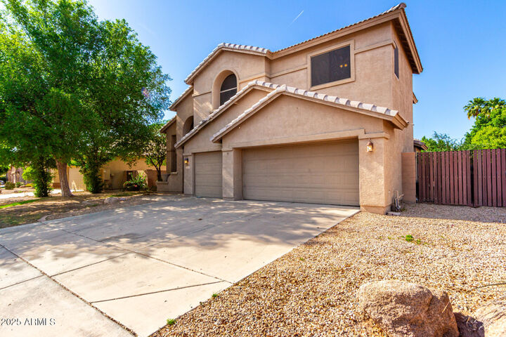 Property Photo: 10452 E Florian Avenue AZ 85208