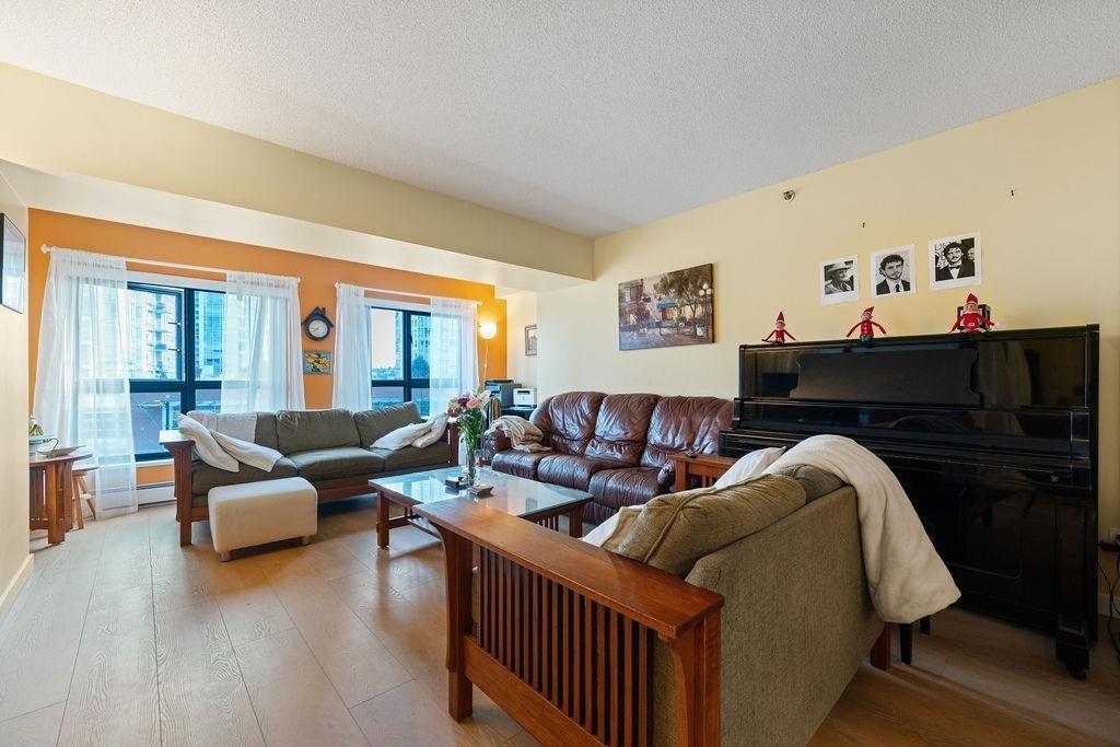 Photo de la propriété: 238 Alvin Narod Mews 404 BC V6B 5Z3