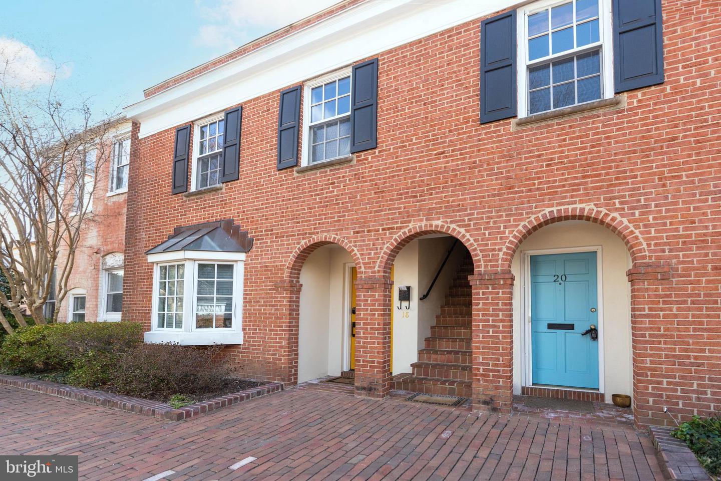 220 N St Asaph Street N 18  Alexandria VA 22314 photo