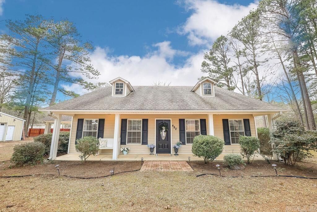 Property Photo:  482 Tina St  AR 71744 