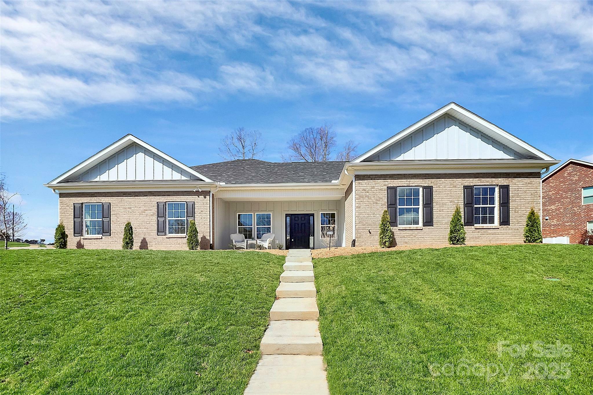 Property Photo: 609 Rosemore Place SC 29732