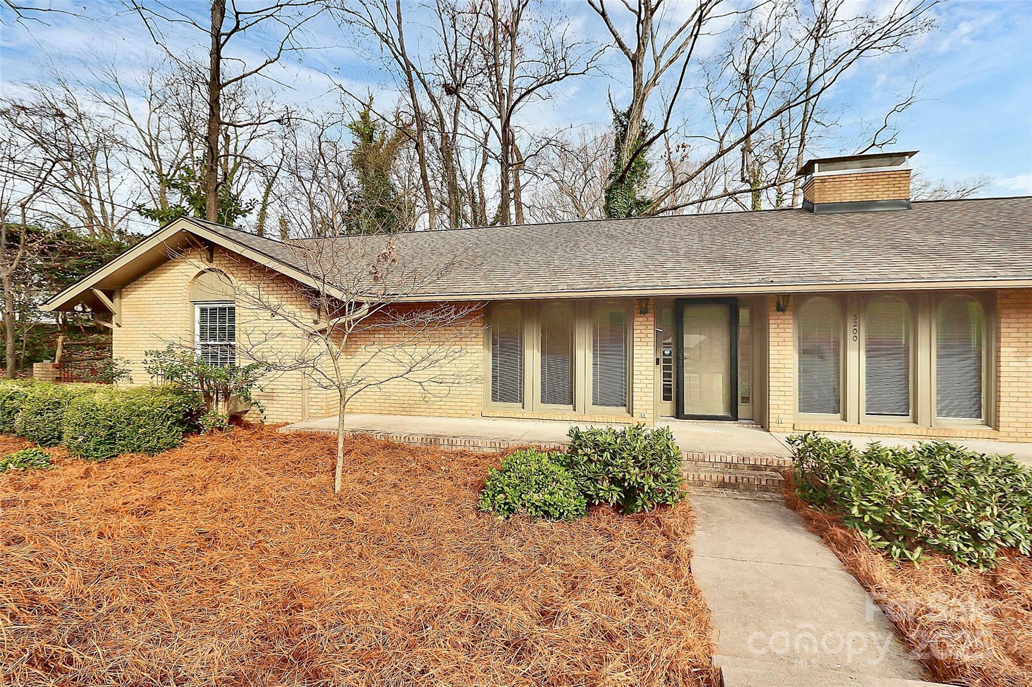 Property Photo:  3200 Highview Road  NC 28210 